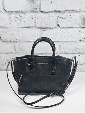 Michael Kors Selma Medium Black Leather Satchel Crossbody Bag Gold Hardware